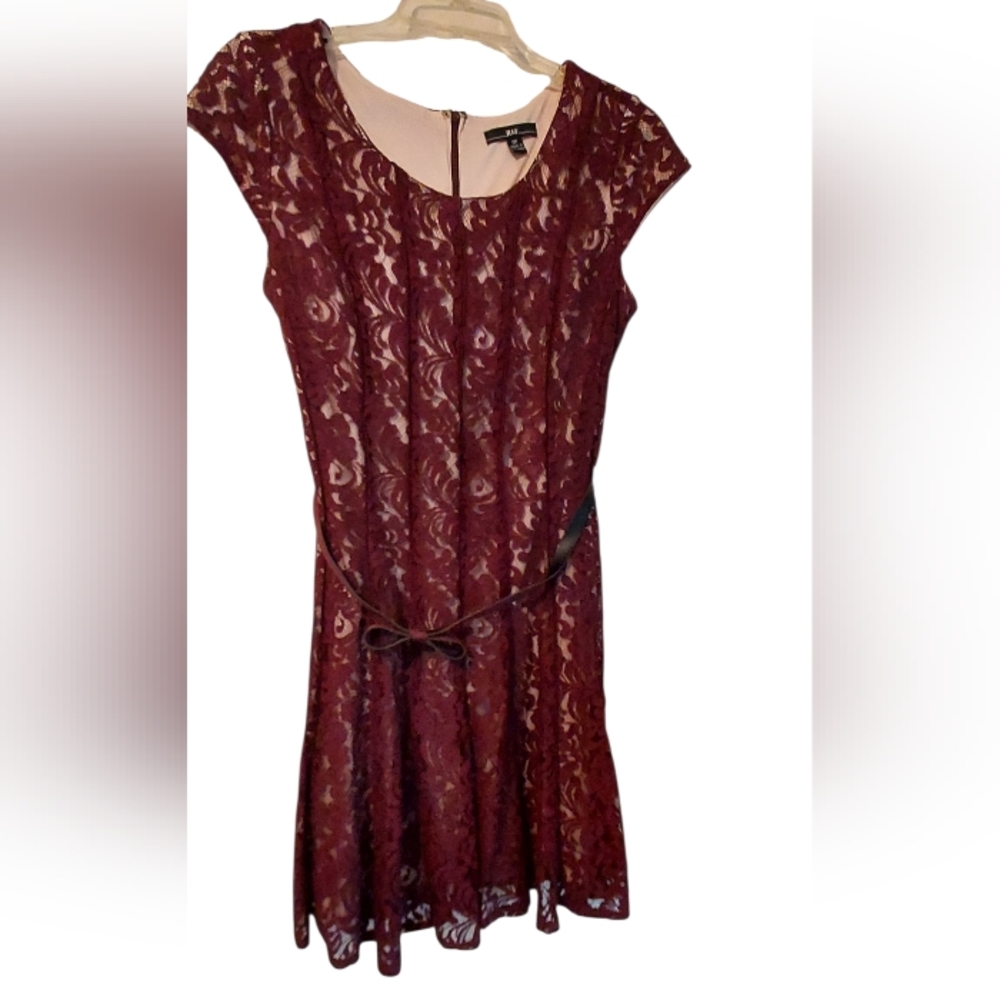 R&K Mini Dress 10P Burgundy Lace Beige Lined Belt Cap Sleeve Skater Fairy Petite